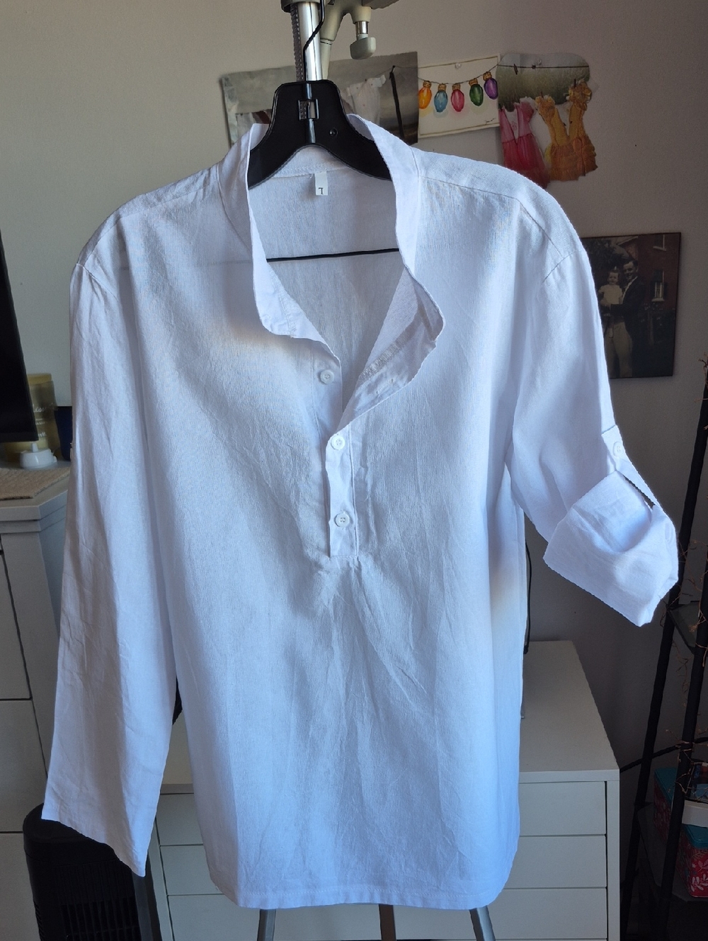 M-L Crisp White Popover Partial Button Top with Sleeve Roll Tabs